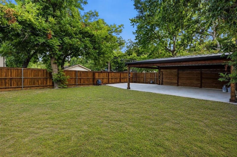 523 Martinique Avenue, Dallas TX 75223 - Photo 5
