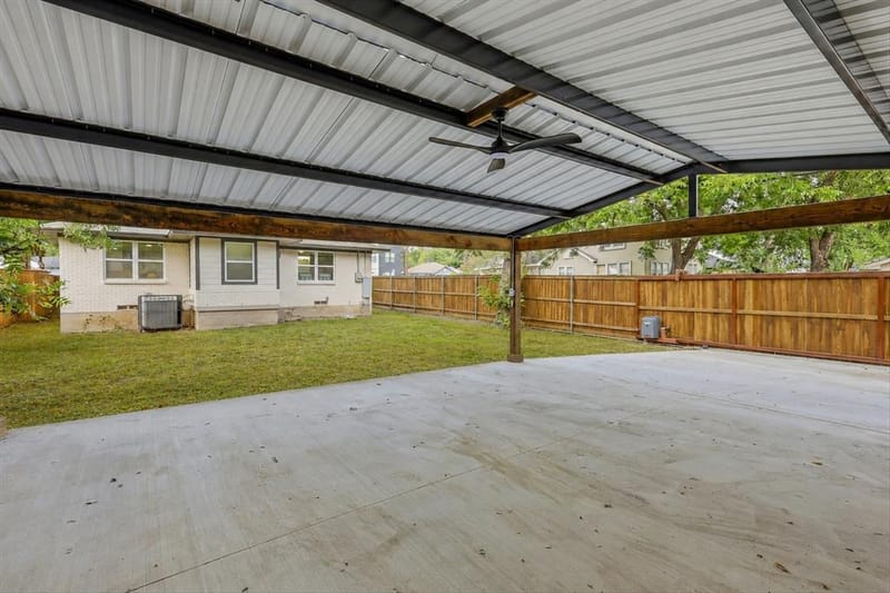 523 Martinique Avenue, Dallas TX 75223 - Photo 8