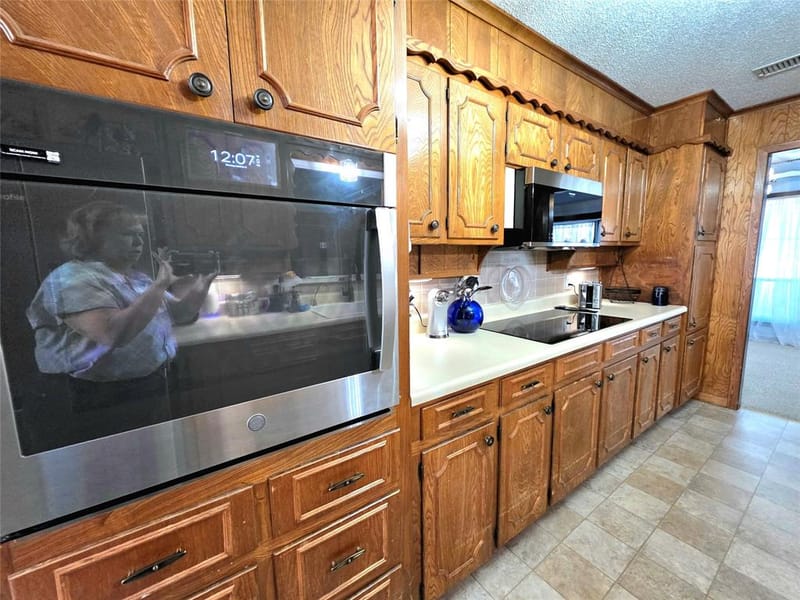 4620 Starlight Drive, Haltom City TX 76117 - Photo 9