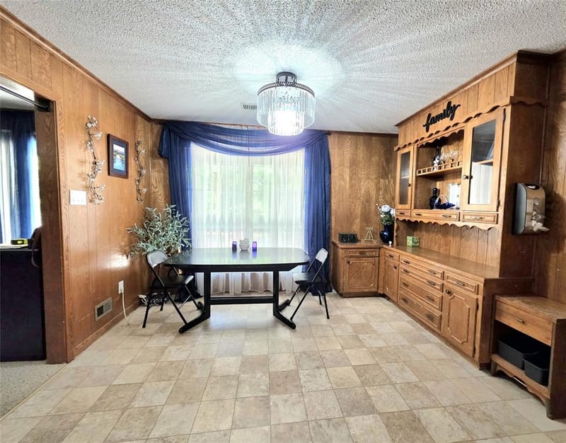 4620 Starlight Drive, Haltom City TX 76117 - Photo 11