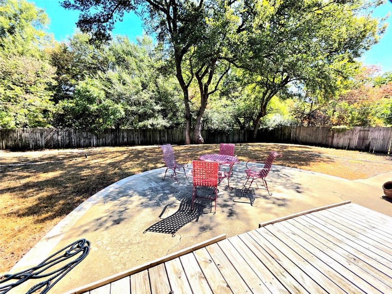4620 Starlight Drive, Haltom City TX 76117 - Photo 25
