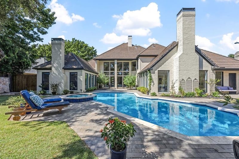 17632 Harbord Oaks Circle, Dallas TX 75252 - Photo 3