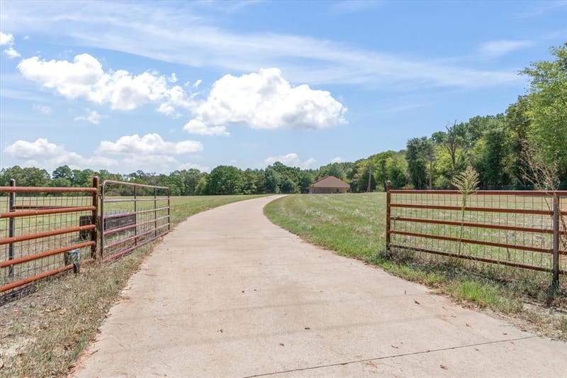 636 Spruce Road, Big Sandy TX 75755 - Photo 10