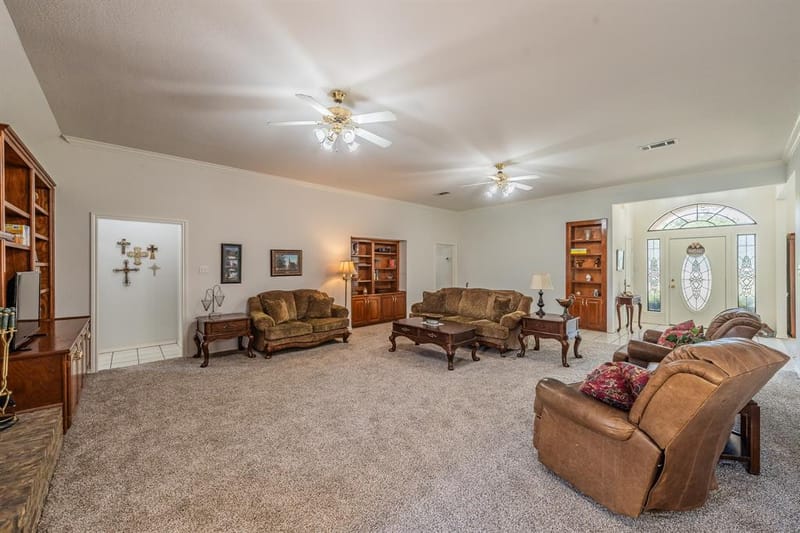 2305 Floyd Hampton Road, Crowley TX 76036 - Photo 13