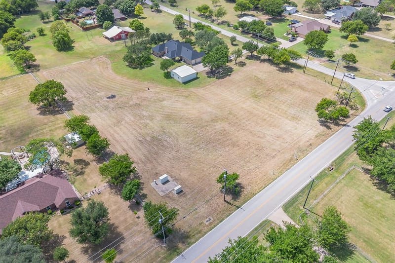 2305 Floyd Hampton Road, Crowley TX 76036 - Photo 36