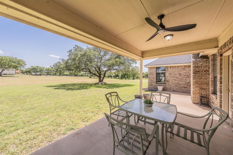 2305 Floyd Hampton Road, Crowley TX 76036 - Photo 33