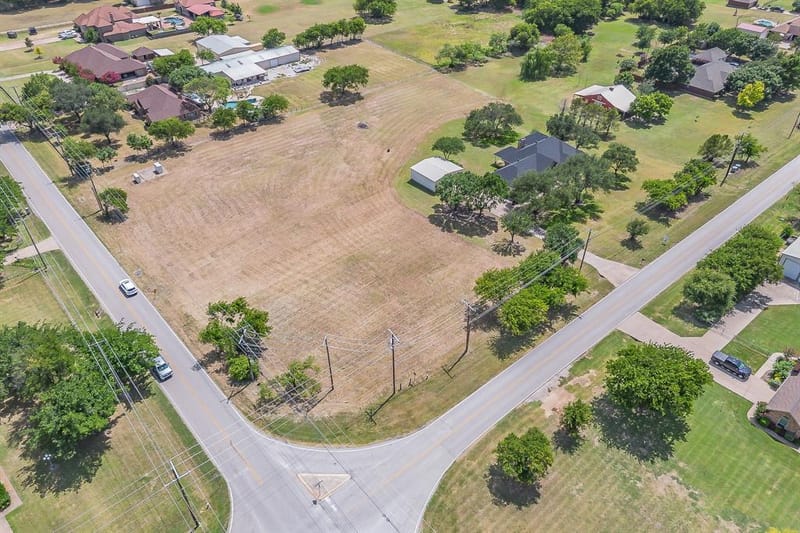 2305 Floyd Hampton Road, Crowley TX 76036 - Photo 35