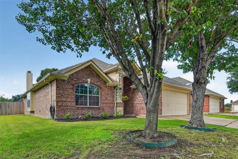 1347 Lake Forest Drive, Grand Prairie TX 75052 - Photo 27