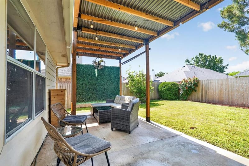1347 Lake Forest Drive, Grand Prairie TX 75052 - Photo 21