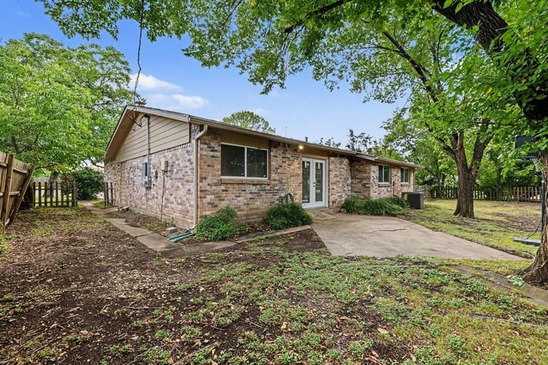 3001 Harvard Street N, Irving TX 75062 - Photo 23