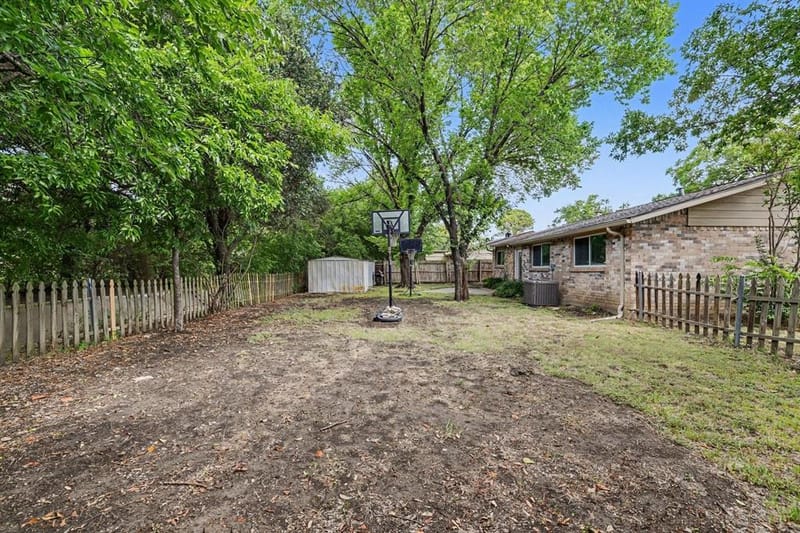 3001 Harvard Street N, Irving TX 75062 - Photo 24
