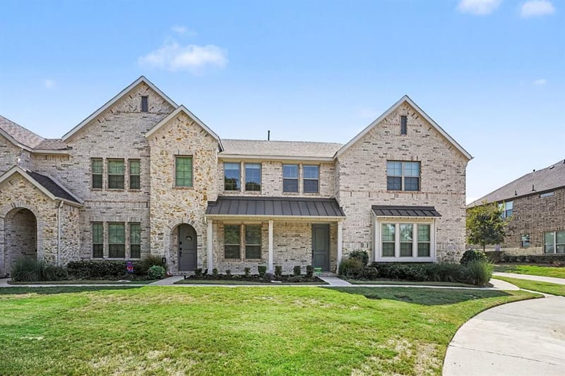 204 Venice Avenue, Flower Mound TX 75028