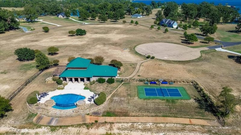 242 Private Rd 2712, Mount Pleasant TX 75455 - Photo 39