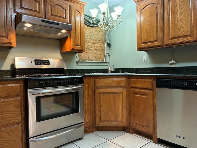 3701 Bluebell Drive, Everman TX 76140 - Photo 9