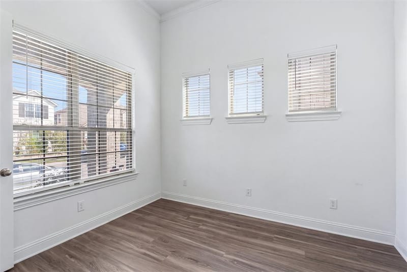 1434 Cypress Thorn Drive, Arlington TX 76005 - Photo 6