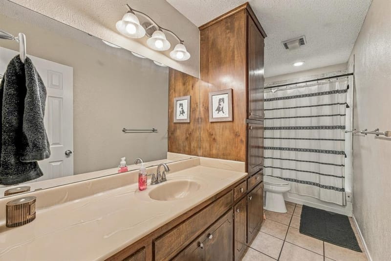 1190 N Charlotte Avenue, Stephenville TX 76401 - Photo 24
