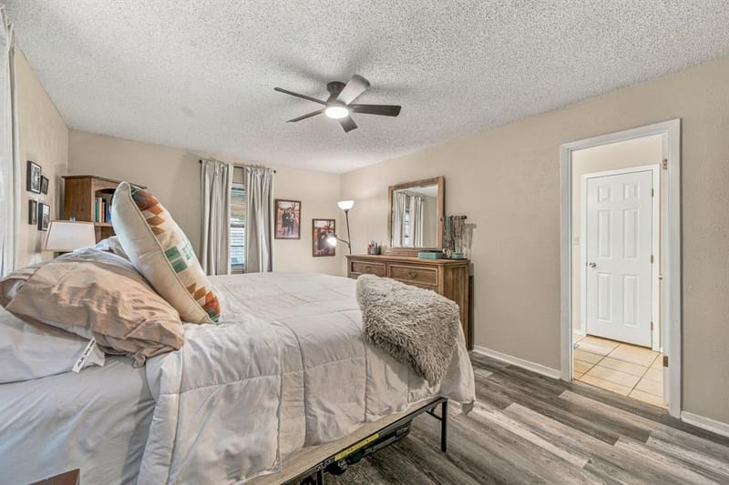 1190 N Charlotte Avenue, Stephenville TX 76401 - Photo 18