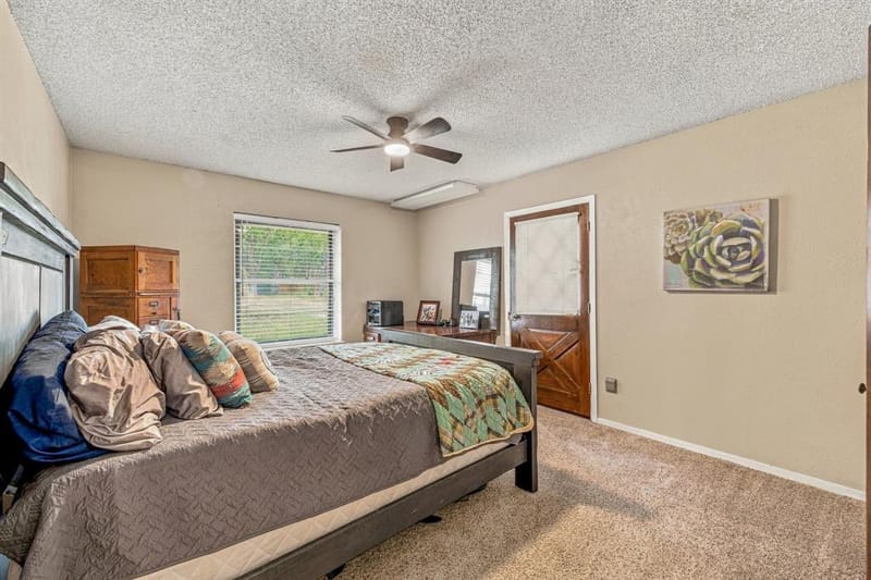 1190 N Charlotte Avenue, Stephenville TX 76401 - Photo 21