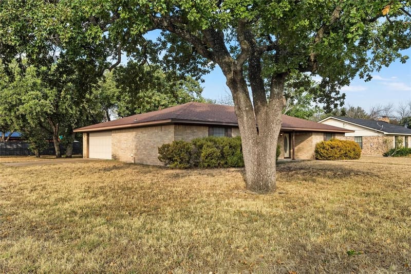 400 N Walnut Street, Waco TX 76705 - Photo 31