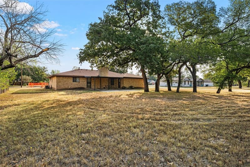 400 N Walnut Street, Waco TX 76705 - Photo 29