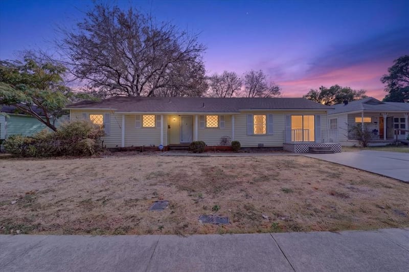 5008 Monna Street, Haltom City TX 76117 - Photo 2