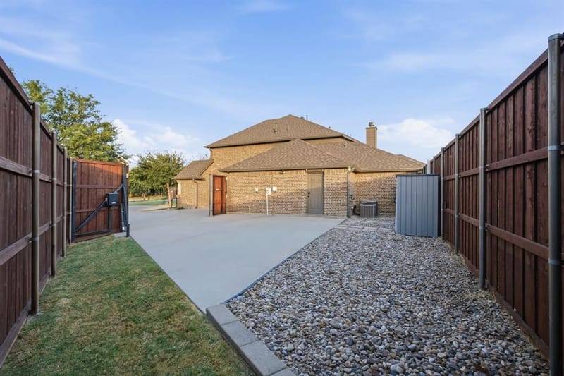 435 Bent Creek Cove, Argyle TX 76226 - Photo 34