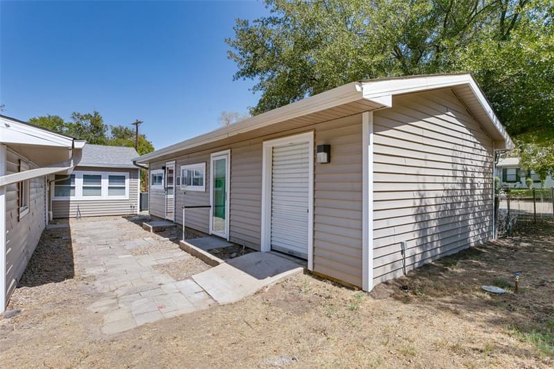 1818 Tyler Street, Denton TX 76209 - Photo 22