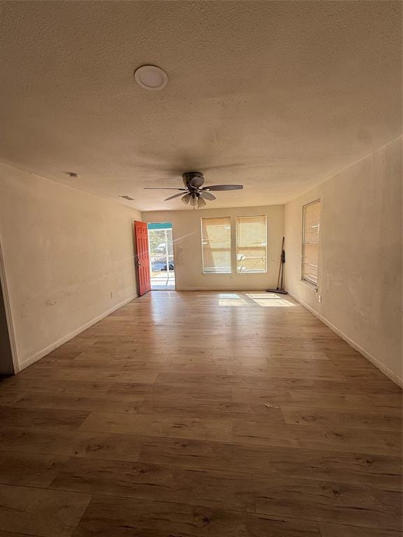 2925 Lenway Street, Dallas TX 75215 - Photo 11