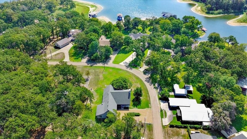 239 Lakewood Road, Trinidad TX 75163 - Photo 32