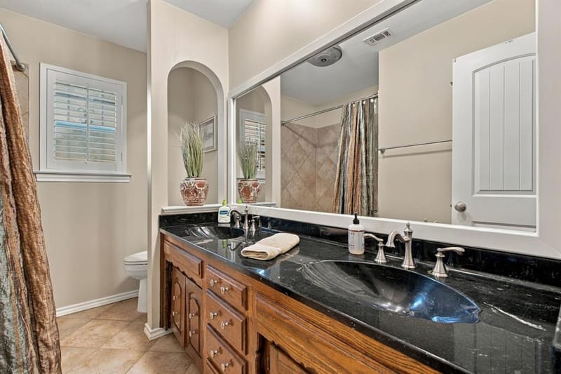 2201 Scarlet Lane, Grand Prairie TX 75050 - Photo 28