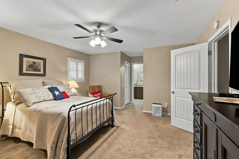 2201 Scarlet Lane, Grand Prairie TX 75050 - Photo 33