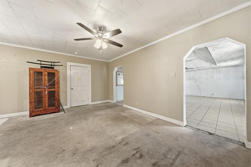 925 E Walnut Street, Hillsboro TX 76645 - Photo 6