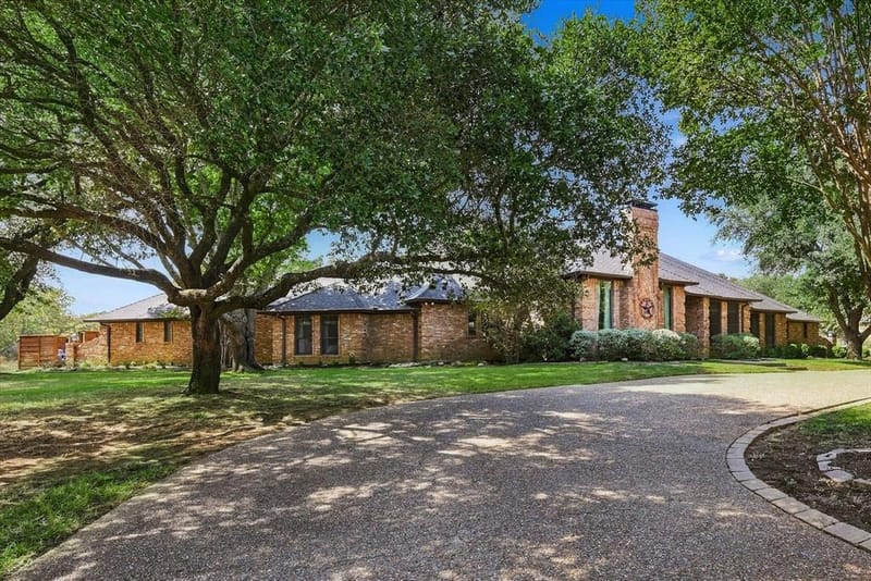 3801 Post Oak Road, Flower Mound TX 75022 - Photo 10