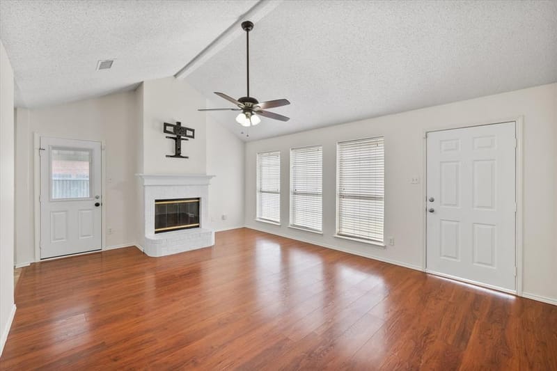 1124 Margie Street, Burleson TX 76028 - Photo 4