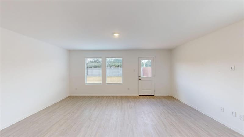 4952 Stonebridge Drive, Ennis TX 75119 - Photo 5