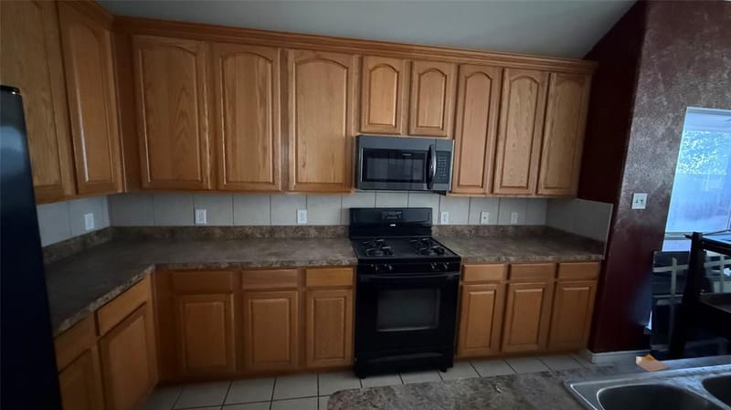 8409 Laughing Waters Trail, McKinney TX 75070 - Photo 10