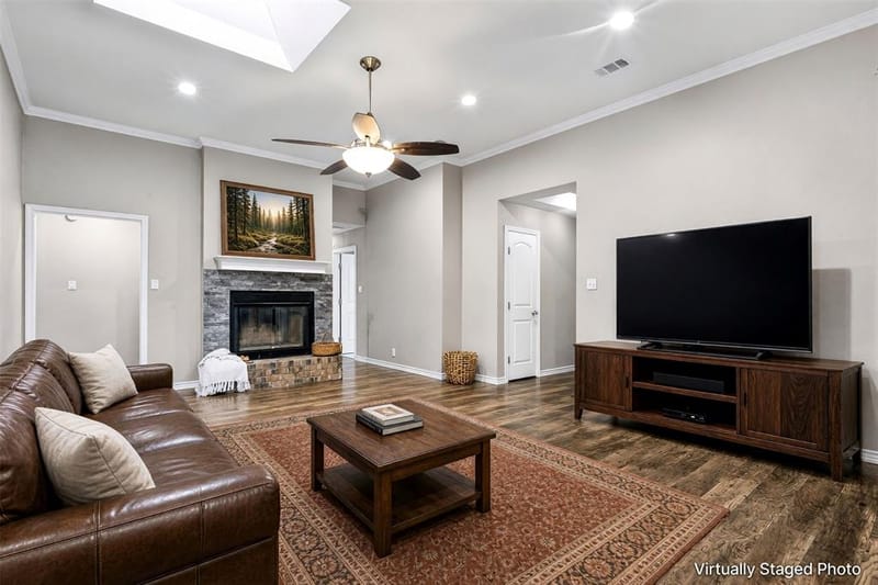 2708 Citadel Drive, Arlington TX 76012 - Photo 7