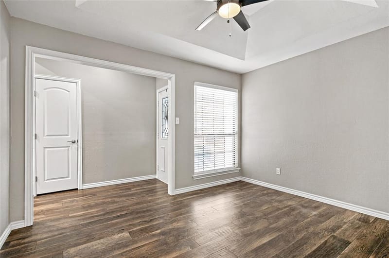 2708 Citadel Drive, Arlington TX 76012 - Photo 9