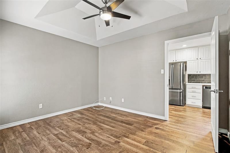 2708 Citadel Drive, Arlington TX 76012 - Photo 4