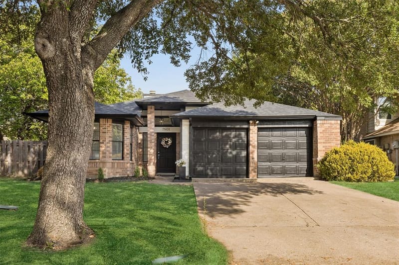 7801 Bordeaux Lane, Rowlett TX 75089 - Photo 3