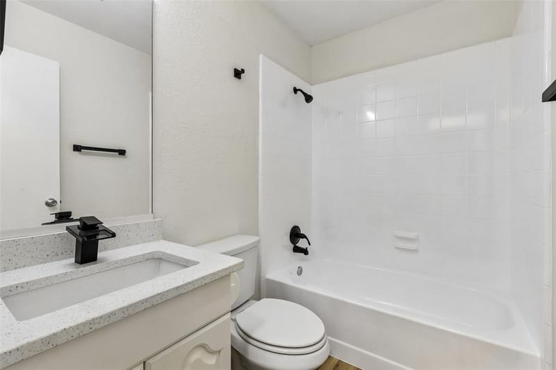 7801 Bordeaux Lane, Rowlett TX 75089 - Photo 19