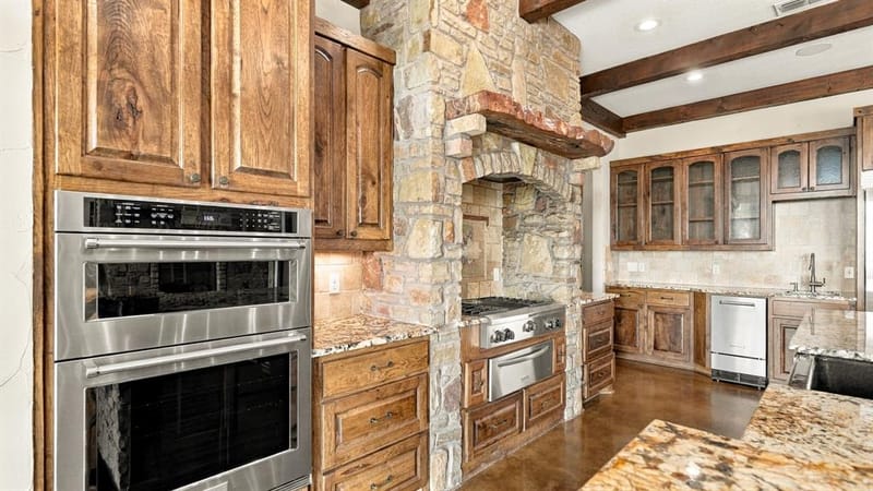 550 Post Oak Road, Gordon TX 76453 - Photo 11