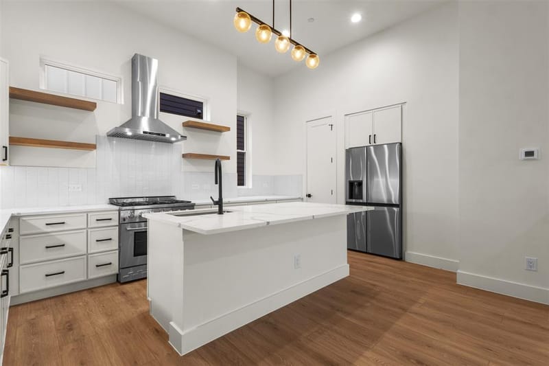 2203 Hondo Avenue # 305, Dallas TX 75219 - Photo 14