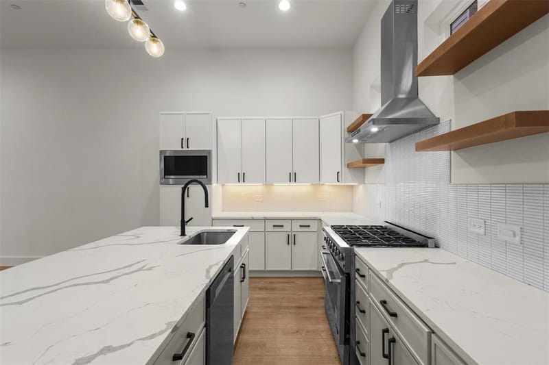 2203 Hondo Avenue # 305, Dallas TX 75219 - Photo 18