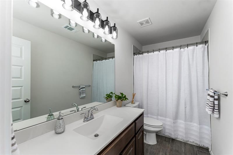 9921 Mescalbean Boulevard, Fort Worth TX 76036 - Photo 16