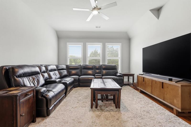1031 Country Way, Rowlett TX 75089 - Photo 17