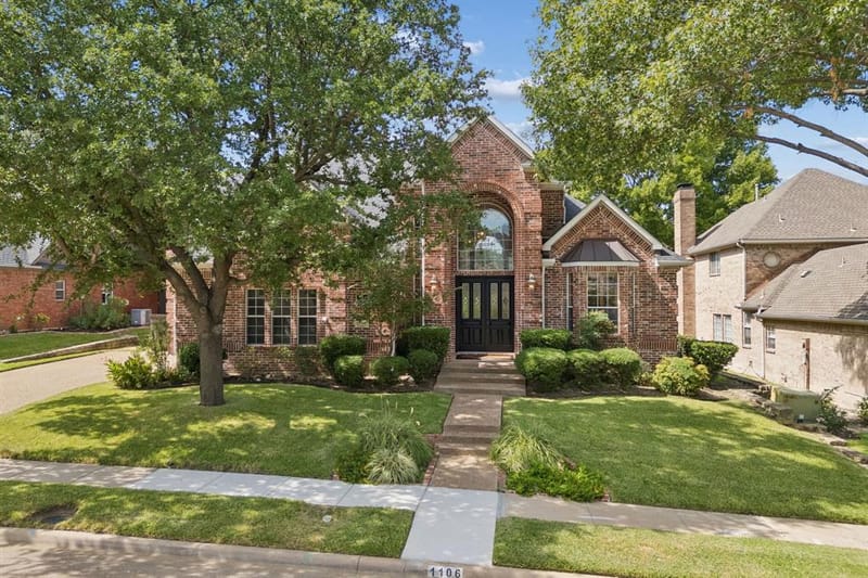1106 Hills Creek Drive, McKinney TX 75072 - Photo 3