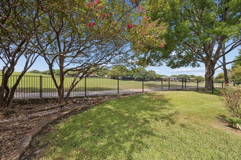 1106 Hills Creek Drive, McKinney TX 75072 - Photo 35
