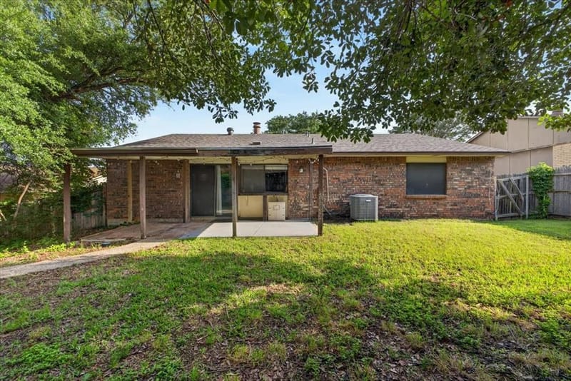 6506 Blackberry Drive, Arlington TX 76016 - Photo 33