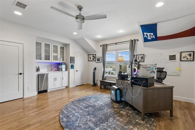 7514 Linwood Avenue, Dallas TX 75209 - Photo 27
